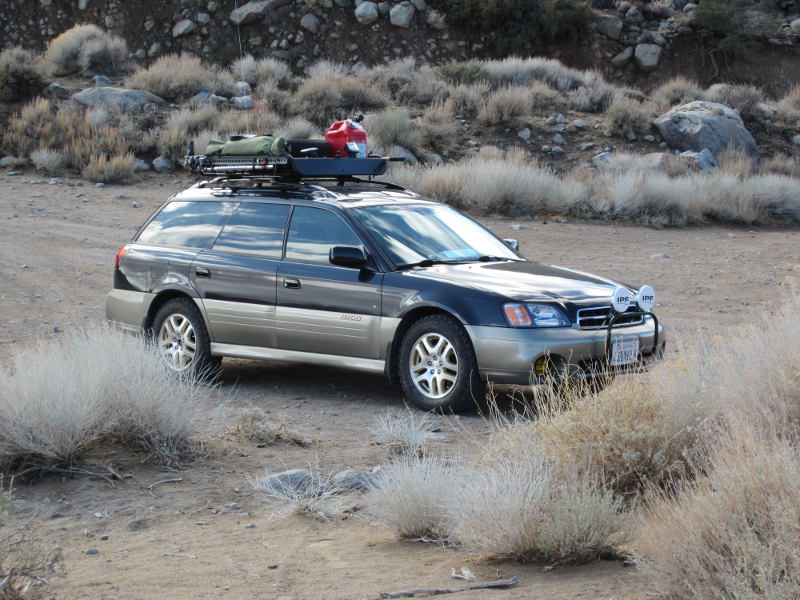 2001 Subaru Outback on Hunter Mountain Road